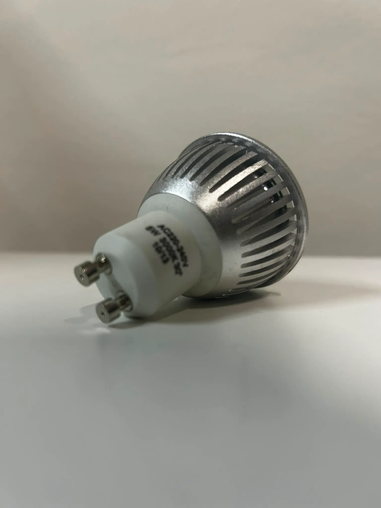 Faretto LED GU10 5W 3000K 30° – Lampadina SIRIO SpotLED COB LED Luce Calda - immagine 3