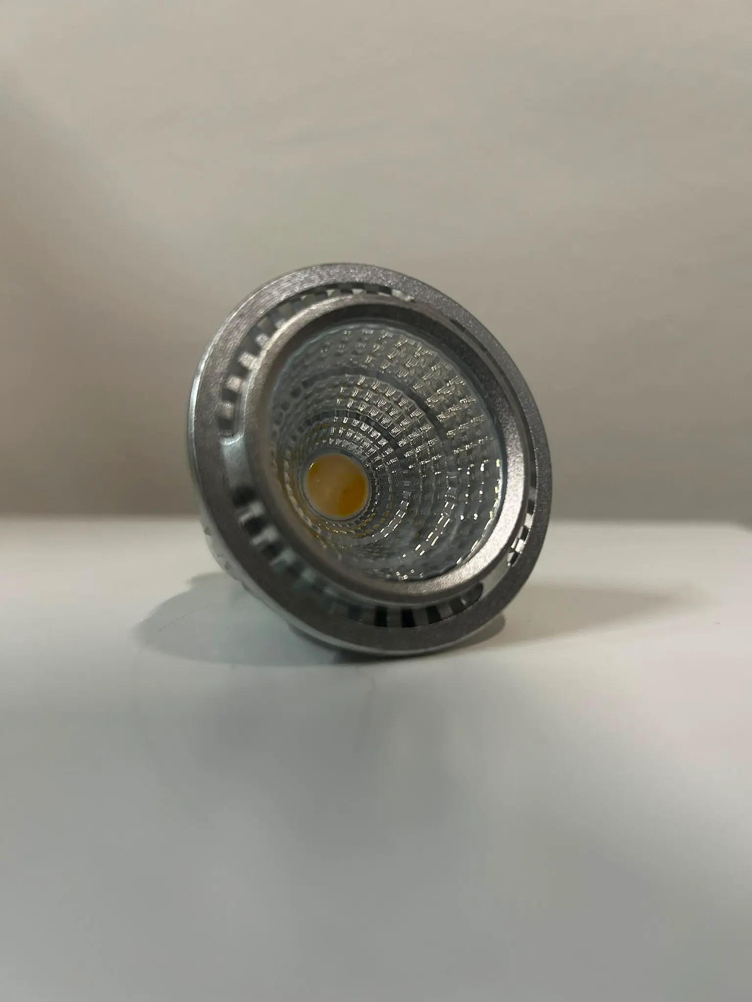 Faretto LED GU10 5W 3000K 30° – Lampadina SIRIO SpotLED COB LED Luce Calda